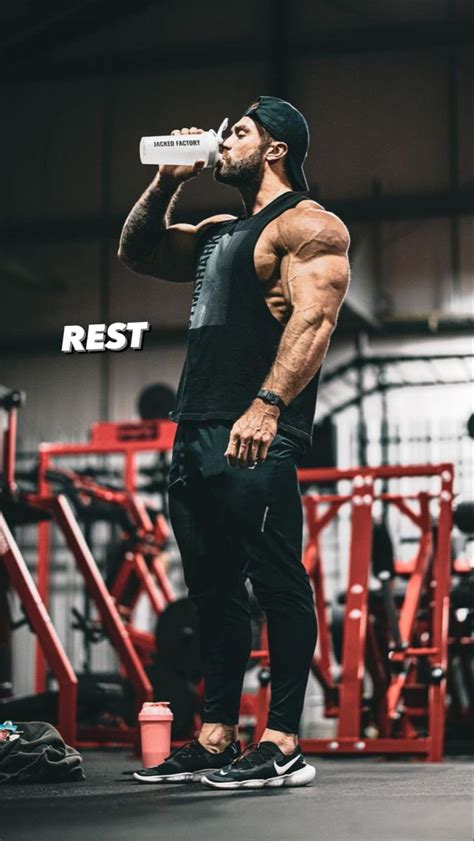 Chris Bumstead The Stoic Spartan Rest Gym Photos Gym