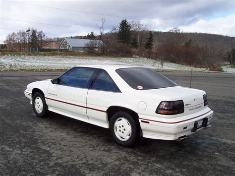 1988 Pontiac Grand Prix - Information and photos - MOMENTcar