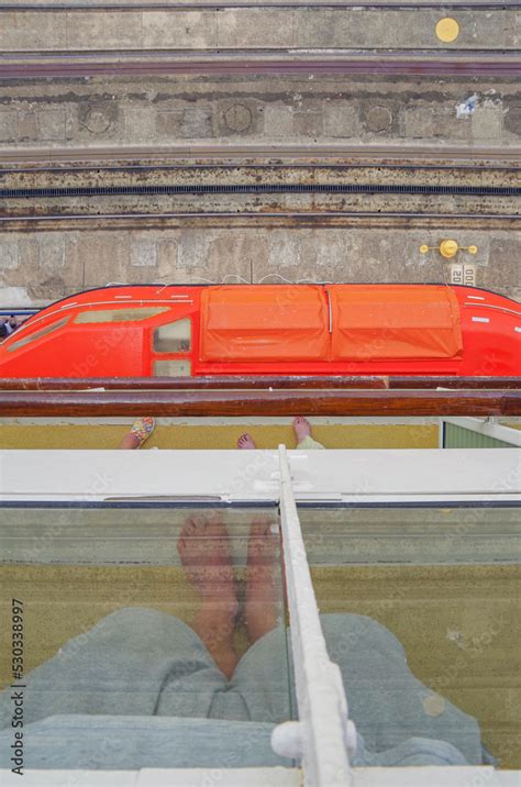 Princess Kreuzfahrtschiff Coral Fahren Durch Gatunsee Im Panama Kanal