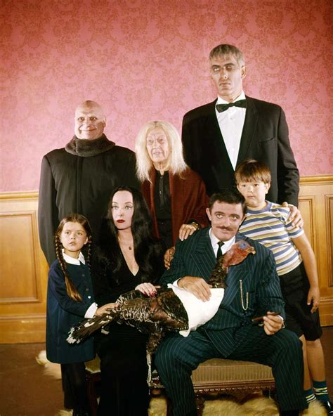 La Famiglia Addams La Storia Vignette Telefilm Cartoni Film Serie Tv