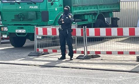 In Dillingen Polizei macht rechtsextremen Hammerskins Hütte