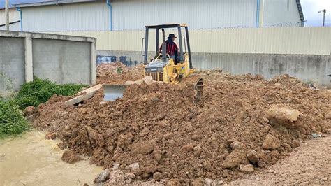 Land Filling Up By Mini Bulldozer And 5Ton Dump Truck Strongest Mini