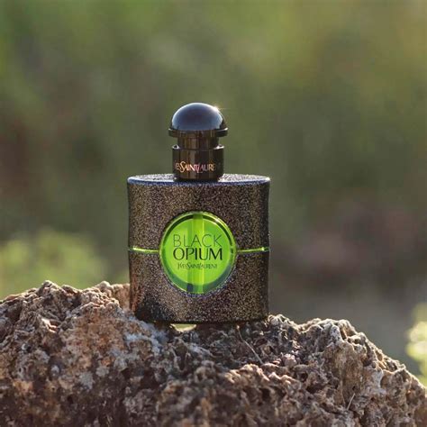 nuoc hoa nu yves saint laurent black opium illicit green xixon perfume