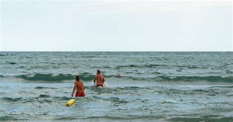 Tragedia Din Mamaia Fata Salvat Este Fiica Unuia Dintre Cei Trei