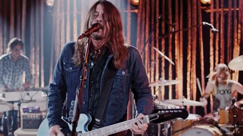 Dave Grohl & Foo Fighters Announce ‘What Drives Us’ Documentary