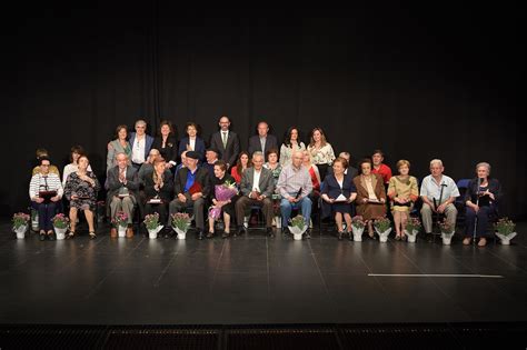 Argamasilla De Alba Rinde Homenaje A Sus Mayores Que Han Superado Los