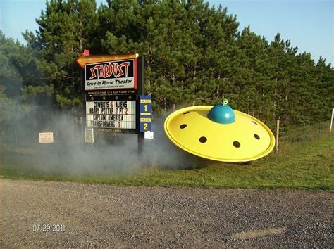 Stardust Twin Drive In Theater Chetek Ce Quil Faut Savoir Pour