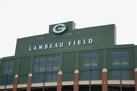 Lambeau Field - Green Bay Packers Editorial Photo - Image of tundra ...