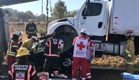 Aparatoso Accidente En La Autopista Amozoc Perote Deja Dos Muertos