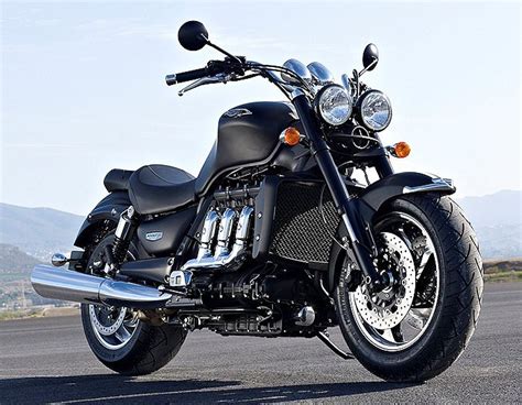 First Look 2020 Triumph Rocket 3 Tfc Revzilla Triumph Rocket