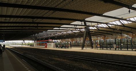 Schiedam Centrum Station In Schiedam Nederland Tripomatic