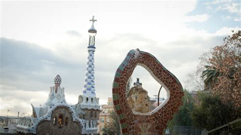 Gaud El Genio Y Su Mecenas En Los Pilares Del Tiempo