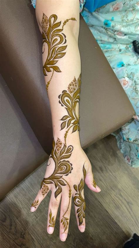 Pin By Salma Sultana On Henna Mehndi Designs For Hands Pretty Henna