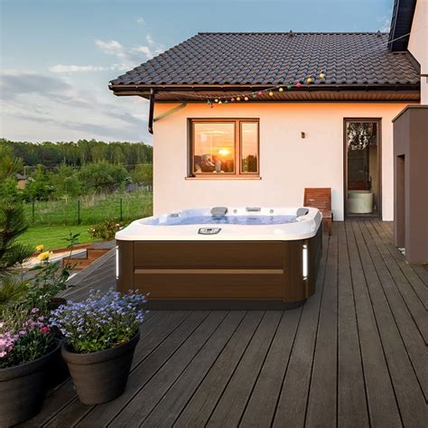 A Comprehensive Guide to Installing a Hot Tub | Jacuzzi®