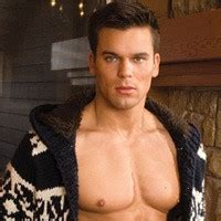 Roman Heart Swallows Rafael Alencar Gay Porn C XHamster XHamster