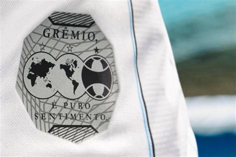 Confira Imagens Dos Novos Uniformes Do Gr Mio Gazeta Esportiva