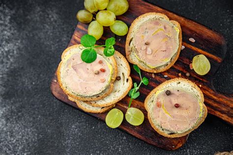 Le secret de ces petits canapés de foie gras va totalement épater vos