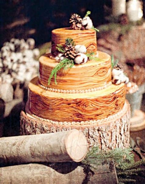 Amazing And Delicious Winter Wedding Cakes Weddingomania