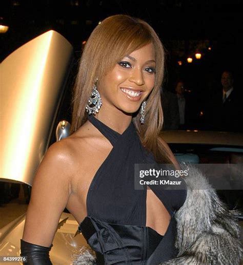 89 Beyonce Knowles At The North American Debut Of The Mercedes Benz Slr ...