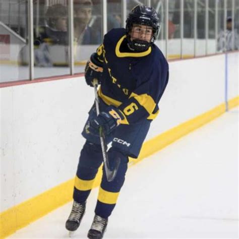 liam hill stats contract salary