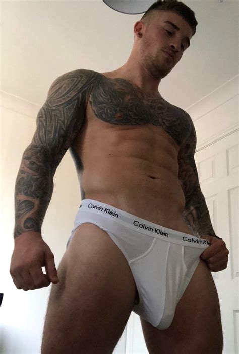 Venta Hombres Desnudos Sin Ropa Interior En Stock