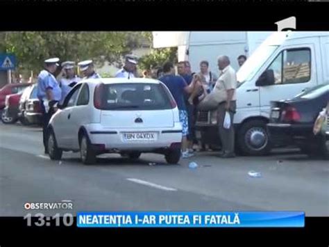 Accident în Bistriţa Un copil a fost lovit de o mașină în timp ce se