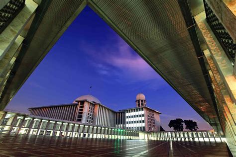 Istiqlal Mosque In Jakarta Indonesia