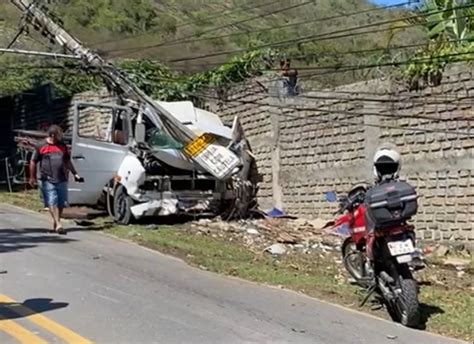 V Deo Grave Acidente Na Serrinha Itaipu X Itaipua U Interdita Tr Nsito