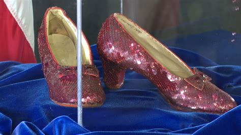 Man charged with stealing famous 'Wizard of Oz' ruby slippers | thv11.com