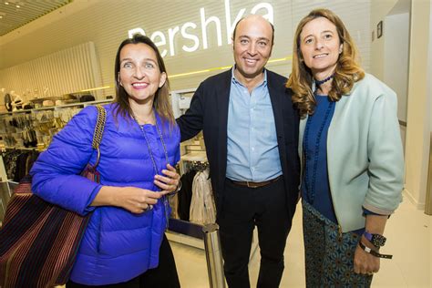 As Es La Nueva Tienda Bershka De La Conselleria De Industria Fotos