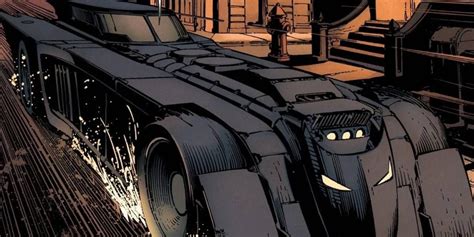 Batmans Rebirth Batmobile Should Be The Mainstream Version