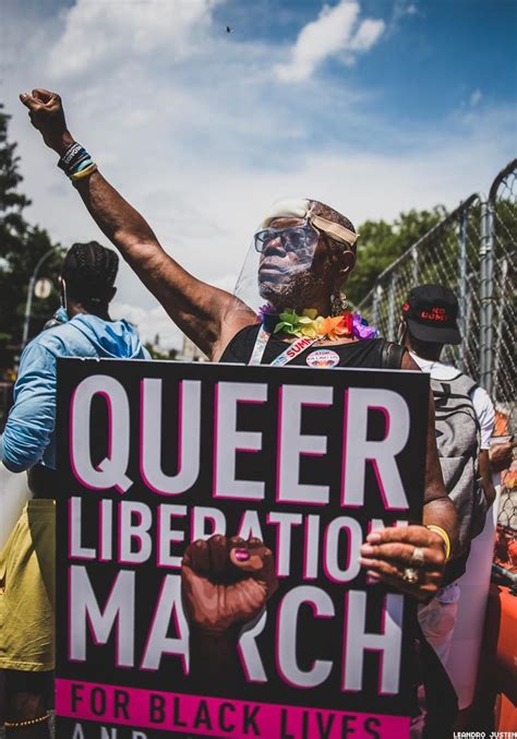 33 Gorgeous, Peaceful Photos from NYC's 2020 Queer Liberation March