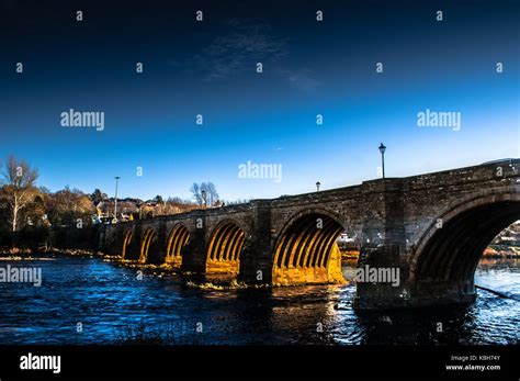 Bridge over the river Dee in Aberdeen Stock Photo - Alamy