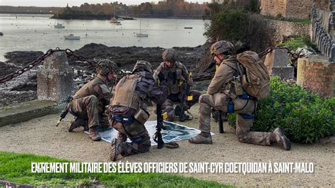 Exercice D Entrainement Militaire Des L Ves Officiers De Saint Cyr