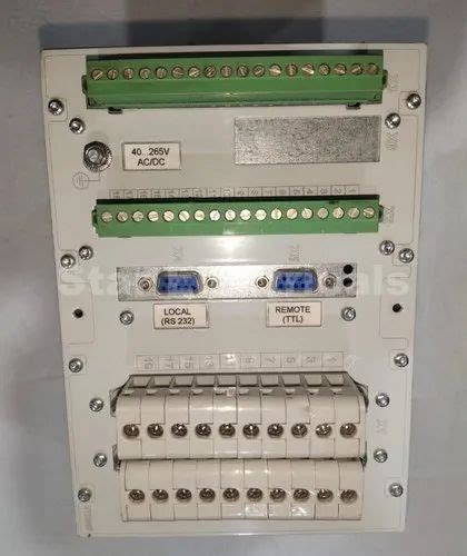 Schneider VAMP 210 V210 043510 Generator Protection Relay At 2050