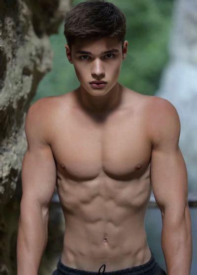 Hot Dudes 6 December 2022 Hot Guys