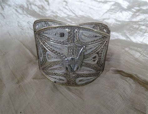 Peruvuan Llama Hinged Silver Filigree Bracelet Etsy Filigree