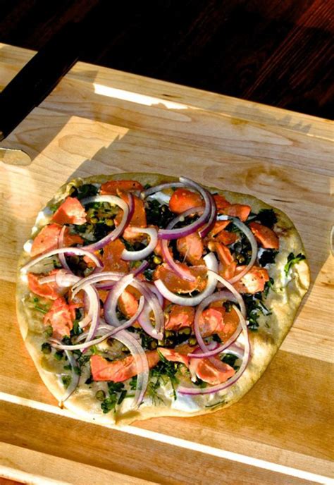 7 Quick And Easy Grilled Pizza Recipes