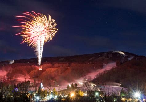 New Years Eve Torchlight Parade And Fireworks Svdv Chamber Of Commerce