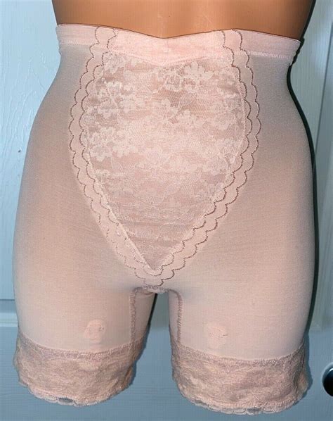 Vanity Fair ~ Vtg 60s 70s ~ Salmon Pink ~ Lace Tulip Girdle Panties