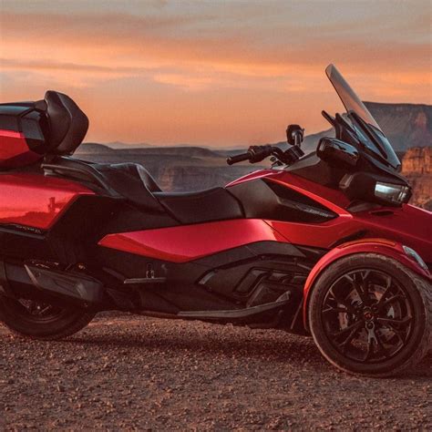 Can Am Spyder Rt Limited Specs Features Photos Wbw