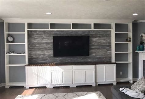 Custom Entertainment Wall – Snyder Carpentry and Remodeling