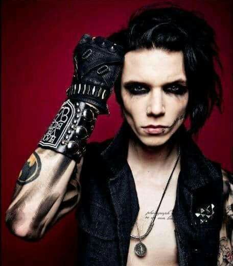 Read His Coffin He S A Vampire From The Story Andy Biersack Imagines By Haleighpenguin Hime