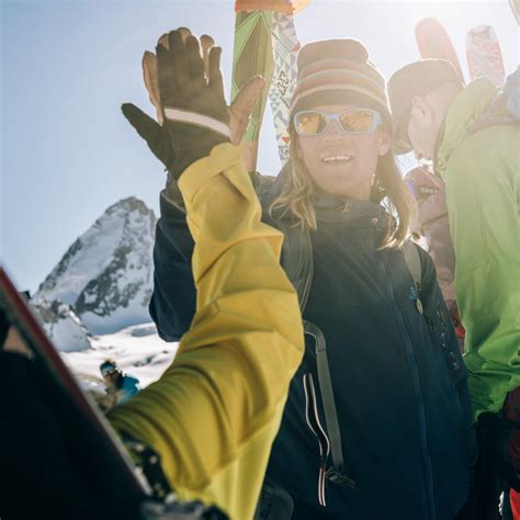 ski wear for men 11