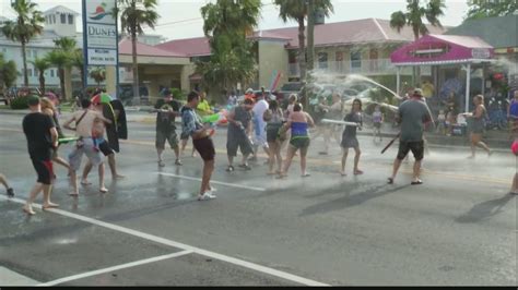 Annual Beach Bum Parade On Tybee Youtube