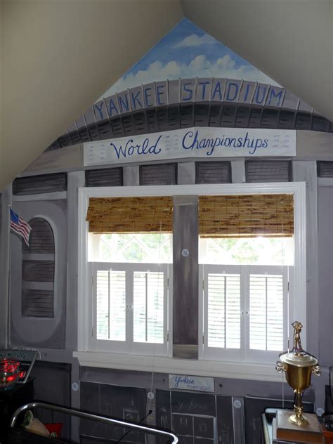 Free NY Yankees vs Boston Red Sox tickets found in Bronx 1