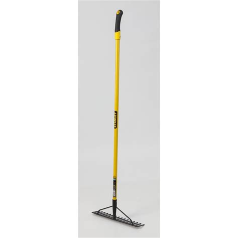 Stanley 16 Tooth Long Handle Garden Rake I/N 3350194 | Bunnings Warehouse