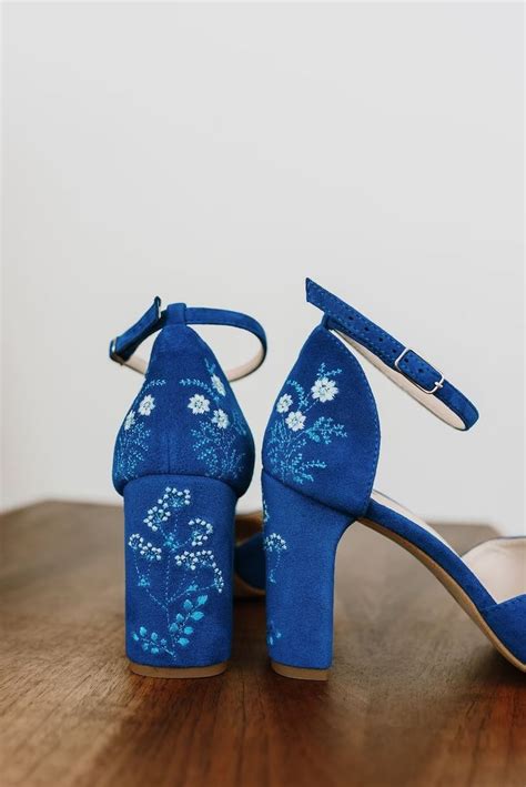 Royal Bluebridal Sandals With Handmade Embroidery Wedding Shoes With V