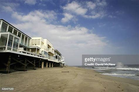 1,698 Carbon Beach Stock Photos, High-Res Pictures, and Images - Getty Images