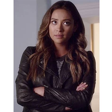 Pretty Little Liars Season 4 Emily Hair